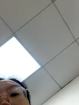 Winona88 online show from November 6, 2025, 9:48 pm