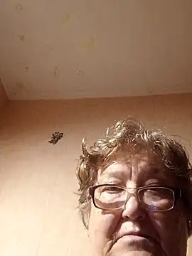 Katherine735 online show from November 3, 2025, 2:57 am