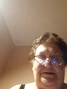 Katherine735 online show from May 11, 2026, 9:01 pm