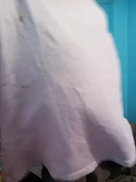 Snapshot of Naughtyy_baby chatting on October 15, 2025, 8:47 am Naughtyy baby online show from October 15, 2025, 8:47 am