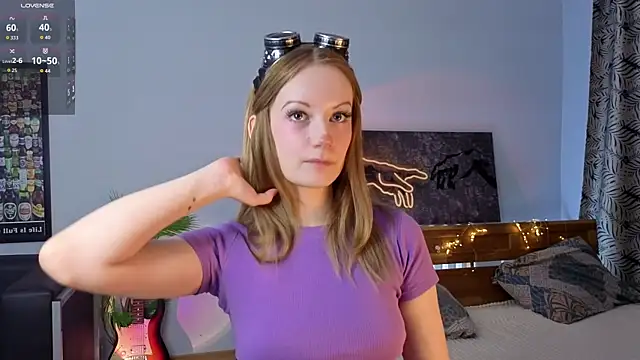 Snapshot of Edlin_gail chatting on October 31, 2025, 2:40 pm Edlin gail online show from October 31, 2025, 2:40 pm