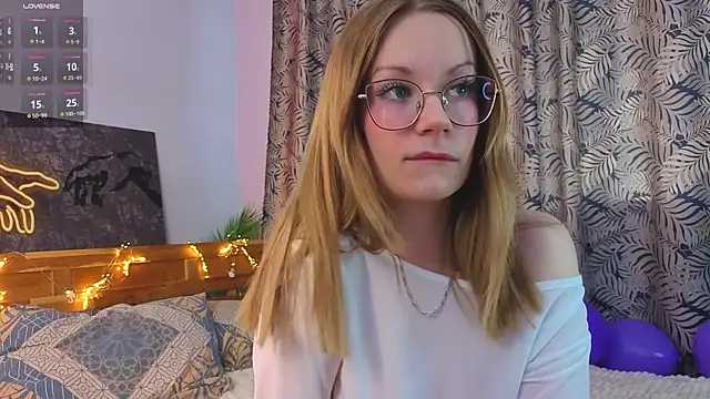 Snapshot of Edlin_gail chatting on November 23, 2025, 6:02 am Edlin gail online show from November 23, 2025, 6:02 am