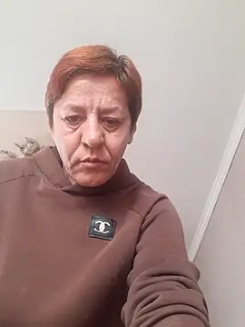 MiaSunni2334 online show from October 18, 2025, 9:54 am