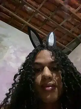 Snapshot of Scarlett_Vyxen25 chatting on March 26, 2026, 5:46 am Scarlett Vyxen25 online show from March 26, 2026, 5:46 am