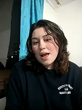 azul vera online show from November 25, 2025, 1:49 am