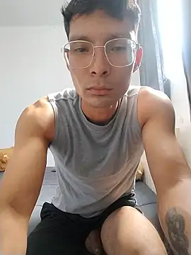 JonaTorres online show from April 27, 2026, 2:48 pm