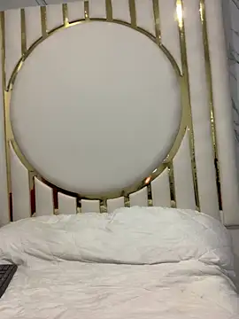 Candy Brown69 online show from October 28, 2025, 12:09 pm