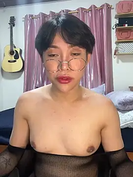 Keyka15 online show from February 12, 2026, 3:51 pm