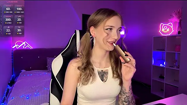 EvaPeace online show from March 17, 2026, 12:30 pm