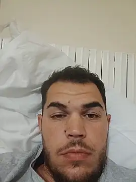 Alexszader36 online show from November 5, 2025, 8:42 pm