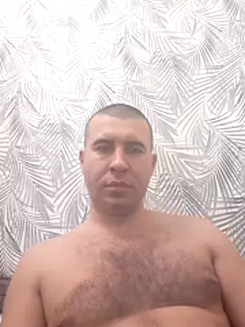 AronMode online show from October 26, 2025, 6:36 pm