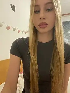 RemyStyles online show from March 1, 2026, 10:45 pm