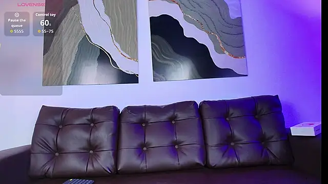 Nia Blum online show from October 23, 2025, 3:17 am