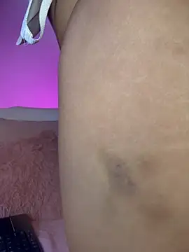 Swweet Miia1 online show from February 7, 2026, 3:38 pm