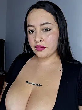 Stefani02 online show from October 10, 2025, 3:27 am