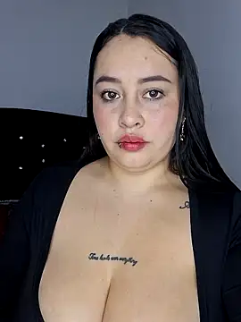 Stefani02 online show from October 22, 2025, 3:07 am