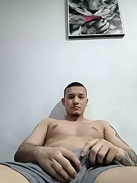 andriu656 online show from October 10, 2025, 9:58 pm