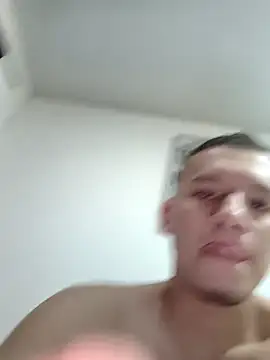 andriu656 online show from October 28, 2025, 5:44 am