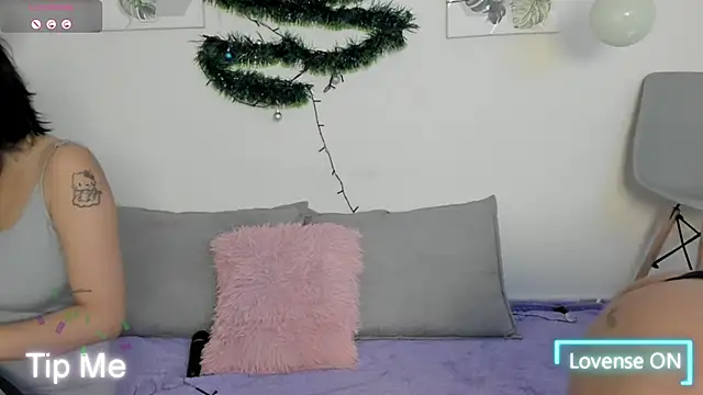 Snapshot of Nina_keller_ chatting on November 30, 2025, 1:26 pm Nina keller online show from November 30, 2025, 1:26 pm