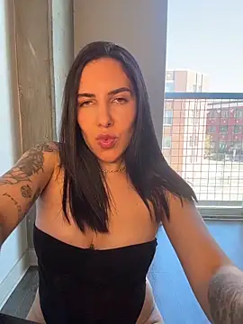 Lolathebaddie online show from March 26, 2026, 7:30 pm