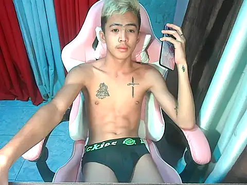 boy raphael online show from March 1, 2026, 2:52 pm