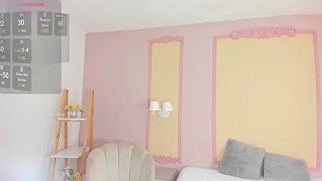  naylaa  online show from March 20, 2026, 2:49 am