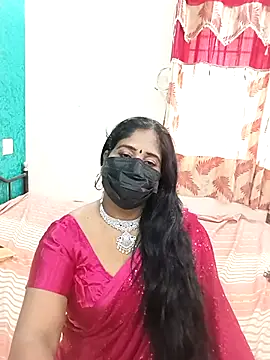 tamil-aunt online show from October 12, 2025, 5:50 am