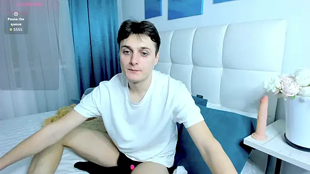 GGimperator  online show from November 21, 2025, 3:22 pm