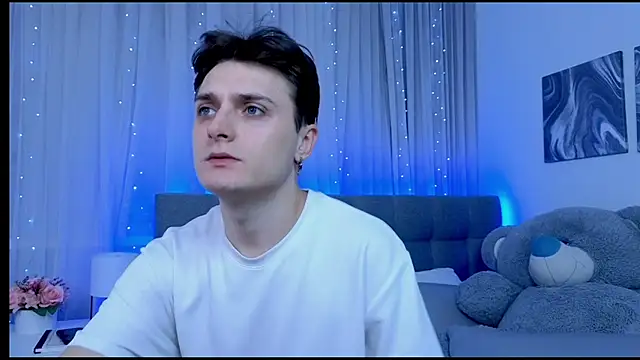 GGimperator  online show from November 28, 2025, 5:48 pm