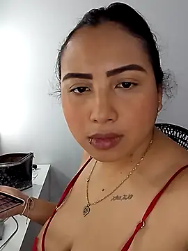 Jana Giraldo online show from January 6, 2026, 2:15 am