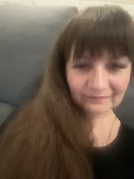 Butterfly8385 online show from November 11, 2025, 7:25 pm