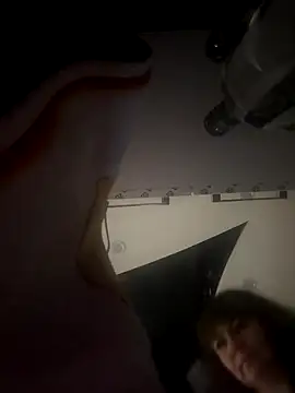 Butterfly8385 online show from November 15, 2025, 5:27 am