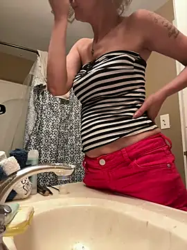 Brooklyn1987 online show from March 31, 2026, 12:12 am