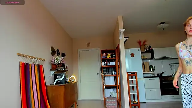Kate mikki online show from July 31, 2026, 3:50 am