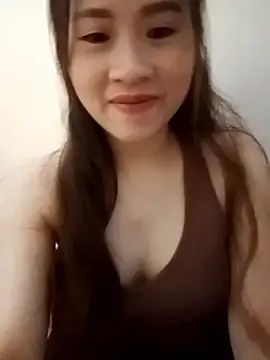 tuongvycute online show from October 15, 2025, 2:50 pm