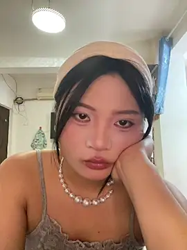 lan-xinh1 online show from December 15, 2025, 5:44 am