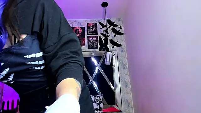 Evangelinejoness  online show from March 2, 2026, 12:12 pm