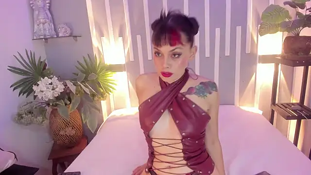 Red  Intense   online show from October 26, 2025, 2:17 am