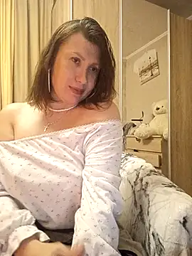 Snapshot of Ambika_beauty chatting on February 8, 2026, 8:45 pm Ambika beauty online show from February 8, 2026, 8:45 pm