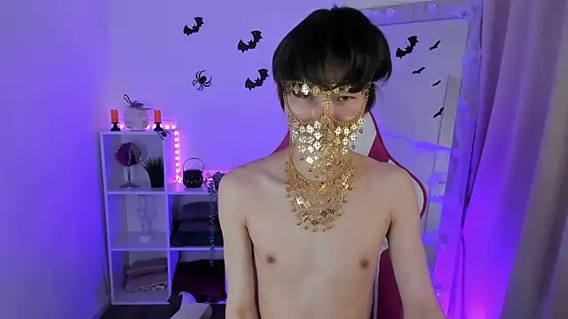 ShyAzianBoy online show from October 22, 2025, 12:38 pm