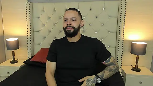 AlukardBig online show from October 24, 2025, 1:40 pm