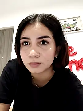 sophia salazar18 online show from October 14, 2025, 9:59 pm