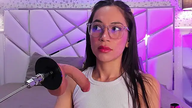 Snapshot of GabbiePrice chatting on March 16, 2026, 12:09 pm GabbiePrice online show from March 16, 2026, 12:09 pm