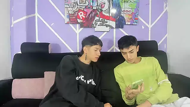 heyy noah11 online show from April 5, 2026, 1:19 pm