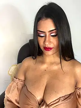  Isabella 1 online show from December 4, 2025, 2:32 am