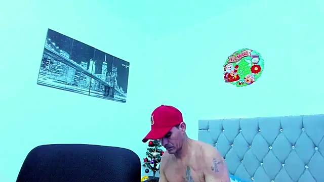 Sofi And Santy online show from December 20, 2025, 2:18 am