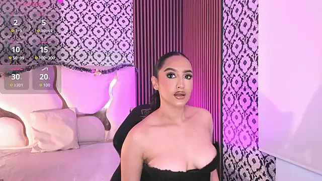 BEELLA TAY1 online show from November 28, 2025, 3:04 pm