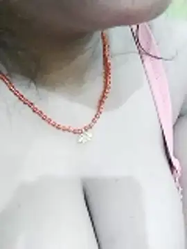 kiara-simmi online show from December 21, 2025, 12:07 am