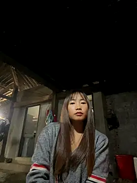 Maymay   online show from October 21, 2025, 2:56 am