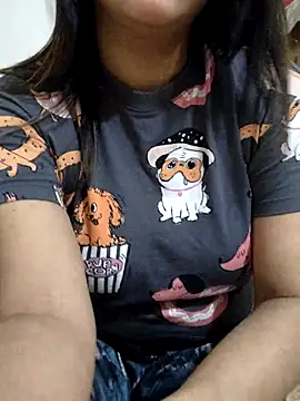 Tanha18 online show from November 1, 2025, 7:05 pm